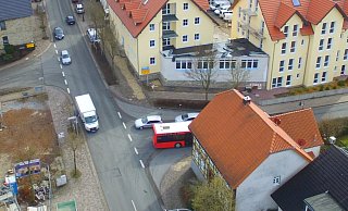 Mittendrin: Lichtenaus zentrale Kreuzung mit der Langen Straße sowie rechts der Husener Straße und links der Driburger Straße. - Jens Reddeker Mittendrin: Lichtenaus zentrale Kreuzung mit der Langen Straße sowie rechts der Husener Straße und links der Driburger Straße. - Jens Reddeker