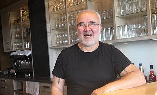 Gastronom Vasilios Vlasiou verlässt die Stadt Spenge und sein beliebtes Restaurant Achilles. - Jan-Henrik Gerdener Gastronom Vasilios Vlasiou verlässt die Stadt Spenge und sein beliebtes Restaurant Achilles. - Jan-Henrik Gerdener