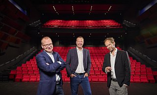 Matthias Borner, Jan Furtwängler und Andreas Neuhaus (v.l.) sind auf der Theaterbühne zusammen Vox Rindvieh. - Jeanette Salzmann Matthias Borner, Jan Furtwängler und Andreas Neuhaus (v.l.) sind auf der Theaterbühne zusammen Vox Rindvieh. - Jeanette Salzmann