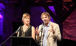 Positives Saisonfazit: Künstlerische Leiterin Helene Grass und Dramaturg Albrecht Simons von Bockum Dolffs. - Burkhard Battran Positives Saisonfazit: Künstlerische Leiterin Helene Grass und Dramaturg Albrecht Simons von Bockum Dolffs. - Burkhard Battran