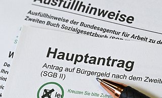 Auch im Kreis Höxter leben Menschen vom Bürgergeld. Doch wie steht es um die Vermittlung und wer ist überhaupt leistungsberechtigt? - dpa Auch im Kreis Höxter leben Menschen vom Bürgergeld. Doch wie steht es um die Vermittlung und wer ist überhaupt leistungsberechtigt? - dpa