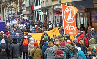 Die Bewegung "Seebrück" ruft am heutigen Dienstag ab 18 Uhr zur Spontandemo auf. - Sarah Jonek Die Bewegung "Seebrück" ruft am heutigen Dienstag ab 18 Uhr zur Spontandemo auf. - Sarah Jonek