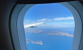 Der Ferienflieger im Anflug auf die Balearen - von oben ein faszinierender Anblick. - Stefan Boscher Der Ferienflieger im Anflug auf die Balearen - von oben ein faszinierender Anblick. - Stefan Boscher