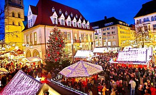 Die Weihnachtsmärkte in OWL laden zum Flanieren, Schlemmen und Stöbern ein. - Sarah Jonek Die Weihnachtsmärkte in OWL laden zum Flanieren, Schlemmen und Stöbern ein. - Sarah Jonek