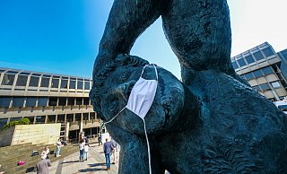 Der Fall in der CDU-Fraktion zeigt, wie schnell Corona die Stadtpolitik lahmlegen könnte. - Foto: Andreas Zobe/NW Der Fall in der CDU-Fraktion zeigt, wie schnell Corona die Stadtpolitik lahmlegen könnte. - Foto: Andreas Zobe/NW