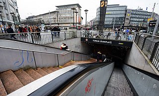 Der Jahnplatztunnel verkommt seit Jahren. Pläne für ein Fahrradparkhaus scheiterten. - BARBARA FRANKE Der Jahnplatztunnel verkommt seit Jahren. Pläne für ein Fahrradparkhaus scheiterten. - BARBARA FRANKE