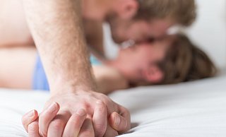 Seit mehr als 30 Jahren verkauft das Erotikgeschäft Novum nahe der Birne in Minden Produkte für Erwachsene. Inzwischen begrüßt sie mehr Frauen als Männer als Kunden. - dpa Seit mehr als 30 Jahren verkauft das Erotikgeschäft Novum nahe der Birne in Minden Produkte für Erwachsene. Inzwischen begrüßt sie mehr Frauen als Männer als Kunden. - dpa
