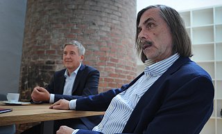Die Bürgermeister-Kandidaten Henning Schulz (links) von der CDU und sein Herausforderer von der BfGT, Norbert Morkes. - Andreas Frücht Die Bürgermeister-Kandidaten Henning Schulz (links) von der CDU und sein Herausforderer von der BfGT, Norbert Morkes. - Andreas Frücht