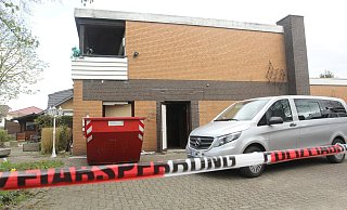 Ermittler haben in der ehemaligen Gaststätte mit Bundeskegelbahn und Fremdenzimmern "Am Stellwerk" in Bad Oeynhausen eine Cannabisplantage ausgehoben. - Ulf Hanke Ermittler haben in der ehemaligen Gaststätte mit Bundeskegelbahn und Fremdenzimmern "Am Stellwerk" in Bad Oeynhausen eine Cannabisplantage ausgehoben. - Ulf Hanke