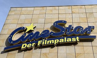 Der Filmpalast bleibt für immer geschlossen. - Stefan Becker Der Filmpalast bleibt für immer geschlossen. - Stefan Becker