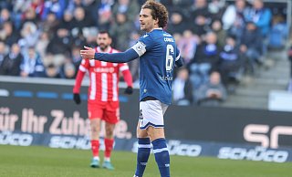 Arminias Kapitän Mael Corboz will sich von den Pfiffen einiger Fans nicht beirren lassen. - Oliver Krato Arminias Kapitän Mael Corboz will sich von den Pfiffen einiger Fans nicht beirren lassen. - Oliver Krato