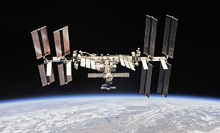 Ein Handout der Nasa zeigt die Internationale Raumstation ISS. - Foto: NASA/dpa Ein Handout der Nasa zeigt die Internationale Raumstation ISS. - Foto: NASA/dpa