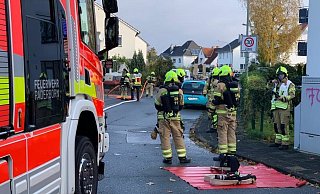 Die Paderborner Feuerwehr ist im Einsatz. - Ralph Meyer Die Paderborner Feuerwehr ist im Einsatz. - Ralph Meyer