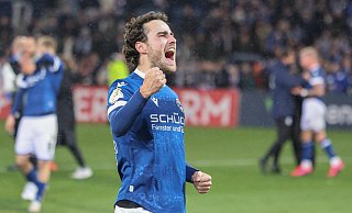 Der 3. Dezember 2024 ist ein Feiertag in Bielefeld. Christopher Lannert zählt beim 3:1 im DFB-Pokal-Achtelfinale gegen den SC Freiburg zu den Bielefelder Torschützen. - Oliver Krato Der 3. Dezember 2024 ist ein Feiertag in Bielefeld. Christopher Lannert zählt beim 3:1 im DFB-Pokal-Achtelfinale gegen den SC Freiburg zu den Bielefelder Torschützen. - Oliver Krato
