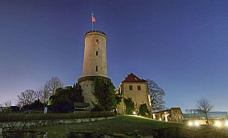 Die Earth Hour 2018 auf der Sparrenburg. - jonek-fotografie.de Die Earth Hour 2018 auf der Sparrenburg. - jonek-fotografie.de