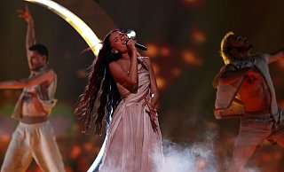 Eden Golan (M) aus Israel mit dem Titel «Hurricane» auf der Bühne beim Finale des Eurovision Song Contest 2024. - Jens Büttner/dpa Eden Golan (M) aus Israel mit dem Titel «Hurricane» auf der Bühne beim Finale des Eurovision Song Contest 2024. - Jens Büttner/dpa
