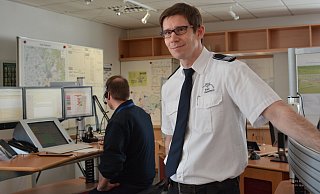 Marc Hammerstein, Leiter der Kreisfeuerwehrzentrale, in der Leitstelle in Büren-Ahden, der Herzkammer des Rettungsdienstes. - Kreis Paderborn Marc Hammerstein, Leiter der Kreisfeuerwehrzentrale, in der Leitstelle in Büren-Ahden, der Herzkammer des Rettungsdienstes. - Kreis Paderborn