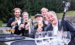 Die Swinging Wildcats haben sich der Pflege des traditionellen New Orleans-Jazz verschrieben. Sie treten am Samstag in Beverungen auf. - Burg Herstelle Die Swinging Wildcats haben sich der Pflege des traditionellen New Orleans-Jazz verschrieben. Sie treten am Samstag in Beverungen auf. - Burg Herstelle