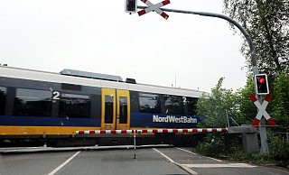 Der Takt im Zugverkehr zwischen Holzminden und Paderborn soll verdichtet werden. - Simone Flörke Der Takt im Zugverkehr zwischen Holzminden und Paderborn soll verdichtet werden. - Simone Flörke