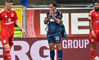 SCP-Stürmer Adriano Grimaldi ärgert sich im Heimspiel gegen Düsseldorf über eine vergebene Torchance. - Imago Images SCP-Stürmer Adriano Grimaldi ärgert sich im Heimspiel gegen Düsseldorf über eine vergebene Torchance. - Imago Images