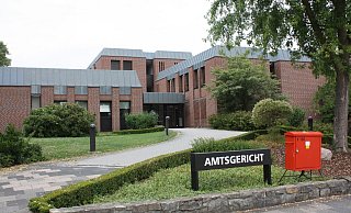 Inobhutnahme bestätigt: Das Amtsgericht Brakel verwies den Fall des Kindesentzugs an das Oberlandesgericht. - Daniel Brockpähler Inobhutnahme bestätigt: Das Amtsgericht Brakel verwies den Fall des Kindesentzugs an das Oberlandesgericht. - Daniel Brockpähler