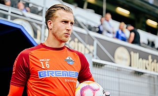 Pelle Boevink dürfte im Pokalspiel am Mittwoch eine Menge zu tun bekommen. Für den 25-jährigen Torhüter wird es das erste Pflichstpiel in Diensten des SC Paderborn sein. - Besim Mazhiqi Pelle Boevink dürfte im Pokalspiel am Mittwoch eine Menge zu tun bekommen. Für den 25-jährigen Torhüter wird es das erste Pflichstpiel in Diensten des SC Paderborn sein. - Besim Mazhiqi