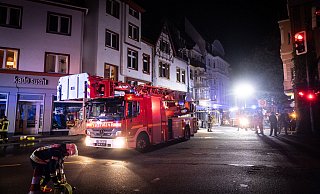 Großer Alarm am Emil-Gross-Platz in der Bielefelder City, - Mike-Dennis Mller Großer Alarm am Emil-Gross-Platz in der Bielefelder City, - Mike-Dennis Mller