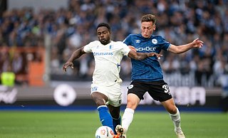 Lieferten sich eine umkämpfte Partie: Arminia Bielefeld und der 1. FC Magdeburg. - Marius Becker/dpa Lieferten sich eine umkämpfte Partie: Arminia Bielefeld und der 1. FC Magdeburg. - Marius Becker/dpa
