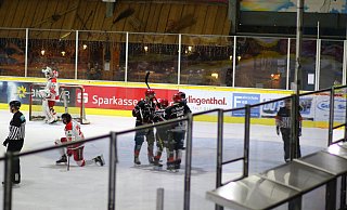 Gleich acht Mal konnten die Spieler des Herforder gegen die Hannover Scorpions einen Treffer bejubeln. - Yvonne Gottschlich Gleich acht Mal konnten die Spieler des Herforder gegen die Hannover Scorpions einen Treffer bejubeln. - Yvonne Gottschlich