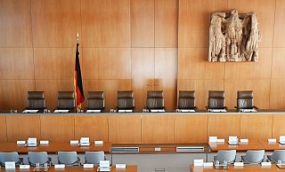 Hier wurde am Morgen das Urteil verkündet - die Entscheidung war allerdings vorher schon kurzzeitig online zu finden. - Uli Deck/dpa Hier wurde am Morgen das Urteil verkündet - die Entscheidung war allerdings vorher schon kurzzeitig online zu finden. - Uli Deck/dpa