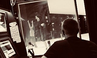 In der Regie des Theaters laufen viele Fäden zusammen, hier ein Blick in die Proben zu „The Black Rider“ Foto: Noriko Nishidate - Noriko Nishidate In der Regie des Theaters laufen viele Fäden zusammen, hier ein Blick in die Proben zu „The Black Rider“ Foto: Noriko Nishidate - Noriko Nishidate