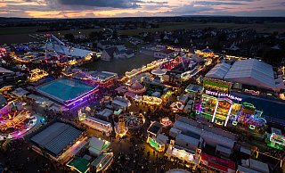 Der Blasheimer Markt, hier eine Luftaufnahme von 2019, gehört zu den größten Volksfesten in der Region. - Oliver Krato/Stadt Lübbecke Der Blasheimer Markt, hier eine Luftaufnahme von 2019, gehört zu den größten Volksfesten in der Region. - Oliver Krato/Stadt Lübbecke