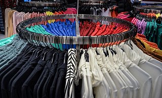 Der Einzelhandel ist gerät angesichts der Internetkonkurrenz immer mehr unter Druck - auch in Bielefeld. - Symbolbild: Pixabay Der Einzelhandel ist gerät angesichts der Internetkonkurrenz immer mehr unter Druck - auch in Bielefeld. - Symbolbild: Pixabay