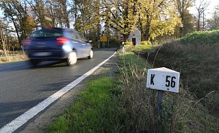 Kreisstraße 56: Im Abschnitt zwischen Amelunxen und der Kreuzung zur Bundesstraße 83 soll gebaut werden. Das Projekt ist von 2020 auf 2021 verschoben worden. - Simone Flörke Kreisstraße 56: Im Abschnitt zwischen Amelunxen und der Kreuzung zur Bundesstraße 83 soll gebaut werden. Das Projekt ist von 2020 auf 2021 verschoben worden. - Simone Flörke