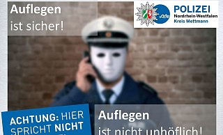 Trickbetrüger, die sich als falsche Polizisten ausgeben,versuchen aktuell Opfern Angst zu machen. Sie gaukeln ihnen vor, dass ihre Wohnungen in Kürze heimgesucht werden. - Symbolfoto: Polizei Trickbetrüger, die sich als falsche Polizisten ausgeben,versuchen aktuell Opfern Angst zu machen. Sie gaukeln ihnen vor, dass ihre Wohnungen in Kürze heimgesucht werden. - Symbolfoto: Polizei
