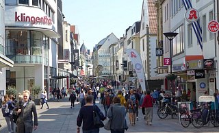 Dieses Bild aus Vor-Corona-Zeiten zeigt die gut gefüllte Westernstraße. - Hans-Hermann Igges Dieses Bild aus Vor-Corona-Zeiten zeigt die gut gefüllte Westernstraße. - Hans-Hermann Igges