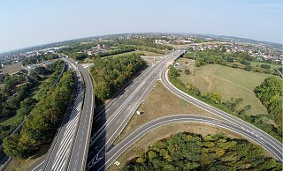 Die Nordumgehung, die die A 30 um Bad Oeynhausen herumführt. - Jürgen Krüger Die Nordumgehung, die die A 30 um Bad Oeynhausen herumführt. - Jürgen Krüger