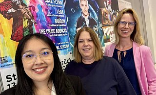 Gina Funke (v. l.), Maria Surholt und Anja Bauer haben das Programm der Delbrücker Stadthalle 2025/2026 vorgestellt. - Jens Reddeker Gina Funke (v. l.), Maria Surholt und Anja Bauer haben das Programm der Delbrücker Stadthalle 2025/2026 vorgestellt. - Jens Reddeker