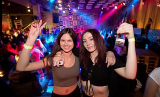 Die Rosenmontags-Party für Jugendliche, zuletzt im Stereo. - Oliver Krato Die Rosenmontags-Party für Jugendliche, zuletzt im Stereo. - Oliver Krato