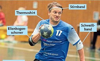 Bereit für die Schlacht: Jannis Johannmeier in seinem Wettkampfoutfit. Der Kapitän des TuS Brake muss reichlich Zubehör anziehen, bevor er zu Felde ziehen kann - im rein sportlichen Sinne. - Oliver Krato Bereit für die Schlacht: Jannis Johannmeier in seinem Wettkampfoutfit. Der Kapitän des TuS Brake muss reichlich Zubehör anziehen, bevor er zu Felde ziehen kann - im rein sportlichen Sinne. - Oliver Krato