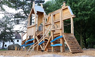 Seit Kurzem kann der neue Spielplatz "Spielpader" im Paderauenpark genutzt werden. Doch ob Paderborn kinderfreundlich ist, liegt nicht nur an solchen Spielmöglichkeiten. - Holger Kosbab Seit Kurzem kann der neue Spielplatz "Spielpader" im Paderauenpark genutzt werden. Doch ob Paderborn kinderfreundlich ist, liegt nicht nur an solchen Spielmöglichkeiten. - Holger Kosbab
