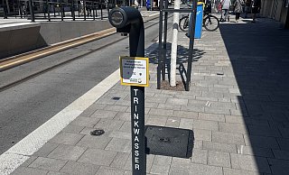 Kurz nach der Inbetriebnahme wieder außer Betrieb: Trinkwasserspender in Bielefeld. - Laura Bernard Kurz nach der Inbetriebnahme wieder außer Betrieb: Trinkwasserspender in Bielefeld. - Laura Bernard