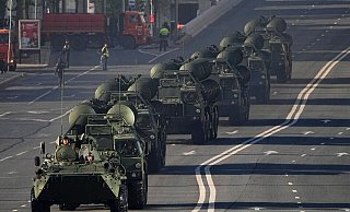 Militärparade zum Tag des Sieges in Moskau. - Alexander Zemlianichenko/AP/dpa Militärparade zum Tag des Sieges in Moskau. - Alexander Zemlianichenko/AP/dpa