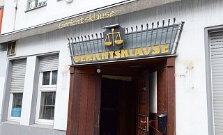 Beispiel: Die Kneipe "Gerichtsklause" am Bogen in Paderborn ist seit drei Jahren geschlossen. (Themenbild) - Lena Henning Beispiel: Die Kneipe "Gerichtsklause" am Bogen in Paderborn ist seit drei Jahren geschlossen. (Themenbild) - Lena Henning