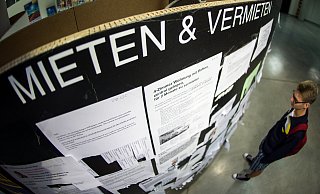 Azubis sind auf günstige Wohnungen angewiesen. In Bielefeld gestaltet sich die Suche danach oft schwierig. Das soll sich in Zukunft ändern. - picture alliance / dpa Azubis sind auf günstige Wohnungen angewiesen. In Bielefeld gestaltet sich die Suche danach oft schwierig. Das soll sich in Zukunft ändern. - picture alliance / dpa