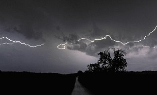 In Bielefeld werden starke Gewitter erwartet. In Bielefeld werden starke Gewitter erwartet.