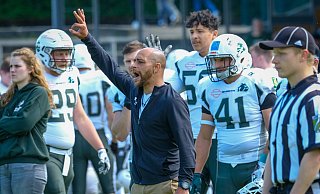 Bielefeld Bulldogs Headcoach Bert Smith hat zwei neue US-Importe engagiert. - Andreas Zobe Bielefeld Bulldogs Headcoach Bert Smith hat zwei neue US-Importe engagiert. - Andreas Zobe