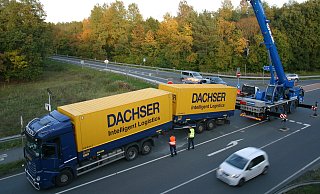 Der Lkw-Anhänger soll zehn Tonnen Elektrogeräte transportiert haben. - Eva Mikolajczak Der Lkw-Anhänger soll zehn Tonnen Elektrogeräte transportiert haben. - Eva Mikolajczak