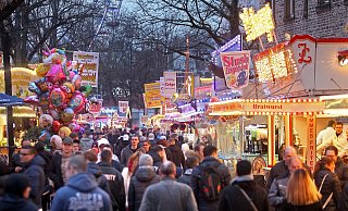 Volksfest wie hier die Herforder Osterkirmes können seit rund einem Jahr nicht mehr stattfinden. Die Schausteller kommen immer mehr in Not. - Frank-Michael Kiel-Steinkamp Volksfest wie hier die Herforder Osterkirmes können seit rund einem Jahr nicht mehr stattfinden. Die Schausteller kommen immer mehr in Not. - Frank-Michael Kiel-Steinkamp