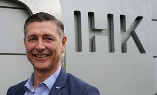 Jürgen Behlke, Geschäftsführer der IHK Ostwestfalen im Hochstift. - Mareike Gröneweg Jürgen Behlke, Geschäftsführer der IHK Ostwestfalen im Hochstift. - Mareike Gröneweg